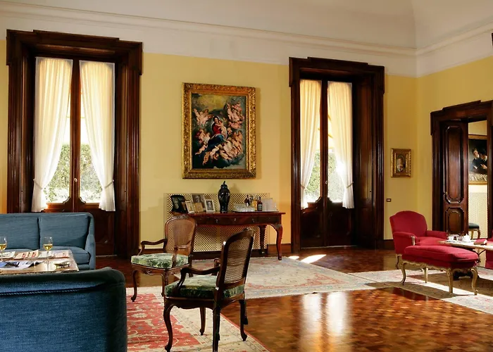 Spalletti Trivelli - Small Luxury Of The World Affittacamere