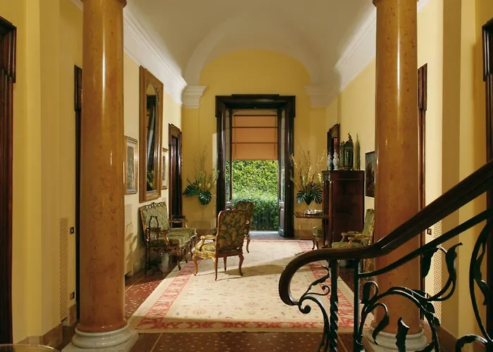 Spalletti Trivelli - Small Luxury Of The World Affittacamere 4*